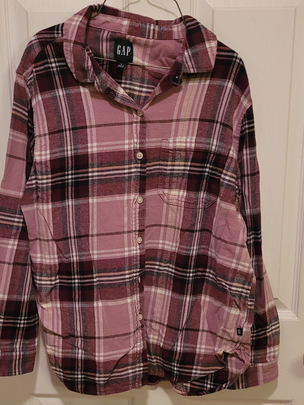 GAP Pink and Burgundy Plaid Button-Down Shirt L